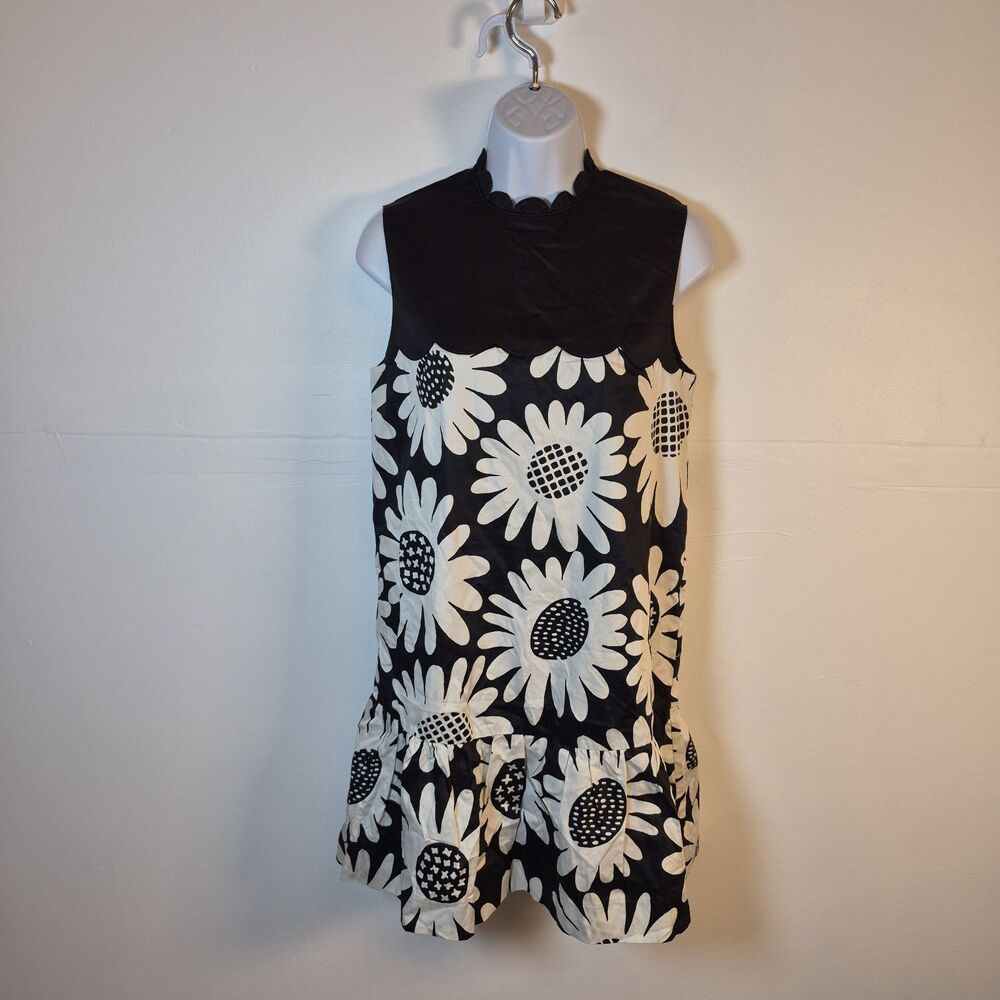 Victoria Beckham Target Women's Mini Dress Size S Bold Daisy Print Black White
